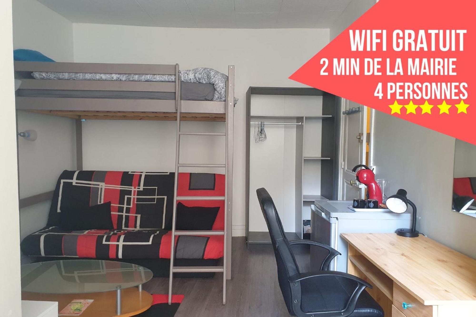Chambres Poitiers Centre: Private Comforts, Shared Kitchen & City Hall Proximity Room photo